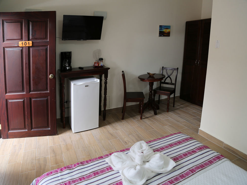 Jans Hotel Кей-Колкер Екстер'єр фото